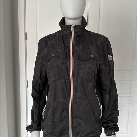 Moncler jacket - Picture 2 of 15